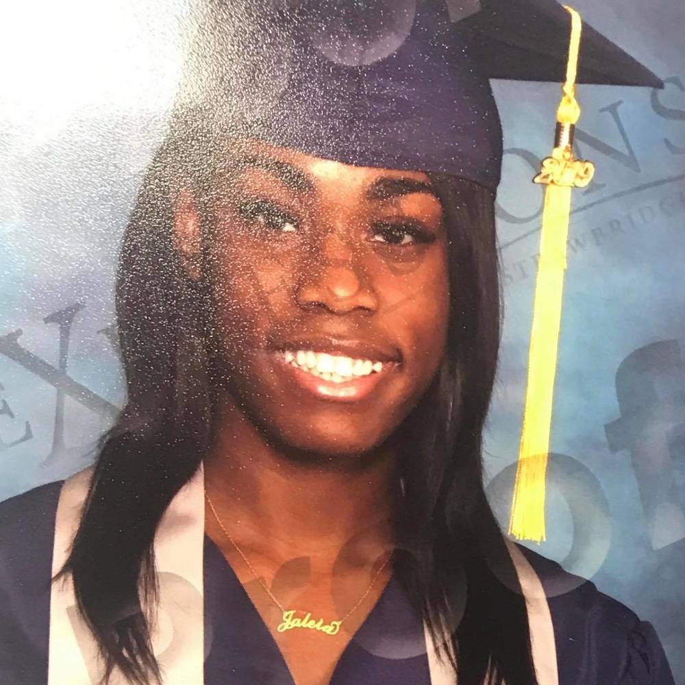 Meet your Posher, Terrie